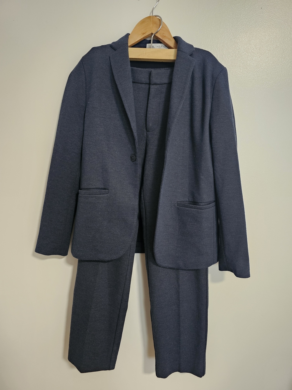 Zara Navy Suit Size 11-12 T Boy Blazer and Trouser Set (Pants 13-14 T Ajustable)